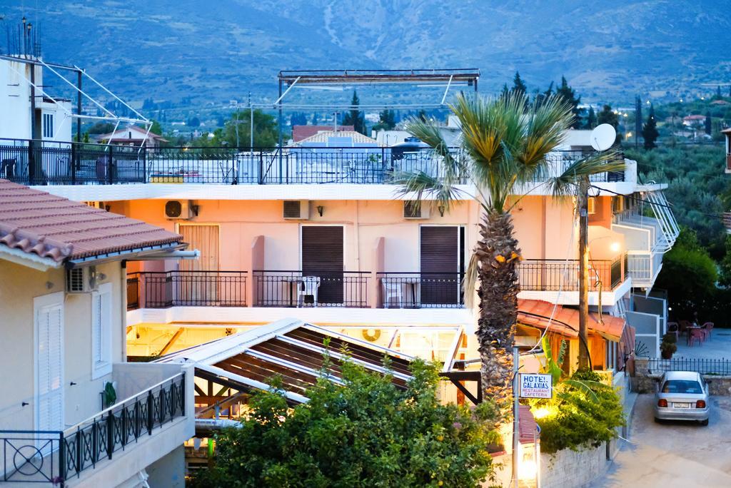 Hotel Galaxias Agioi Pandes Exterior photo